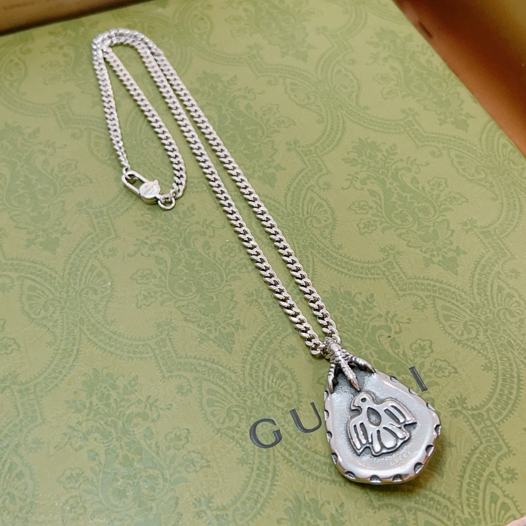 Gucci luxury necklace 3