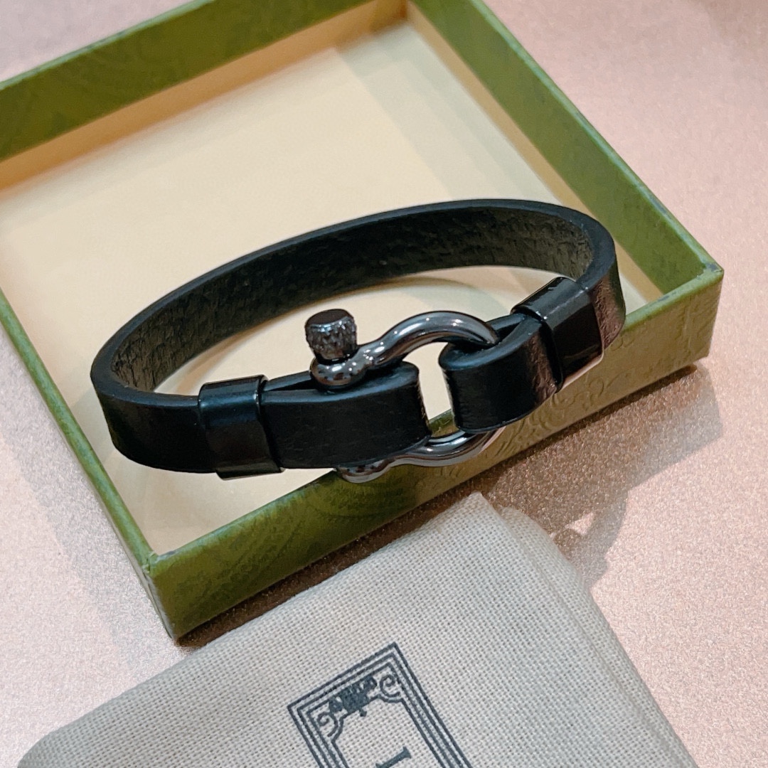Gucci luxury designer product 7