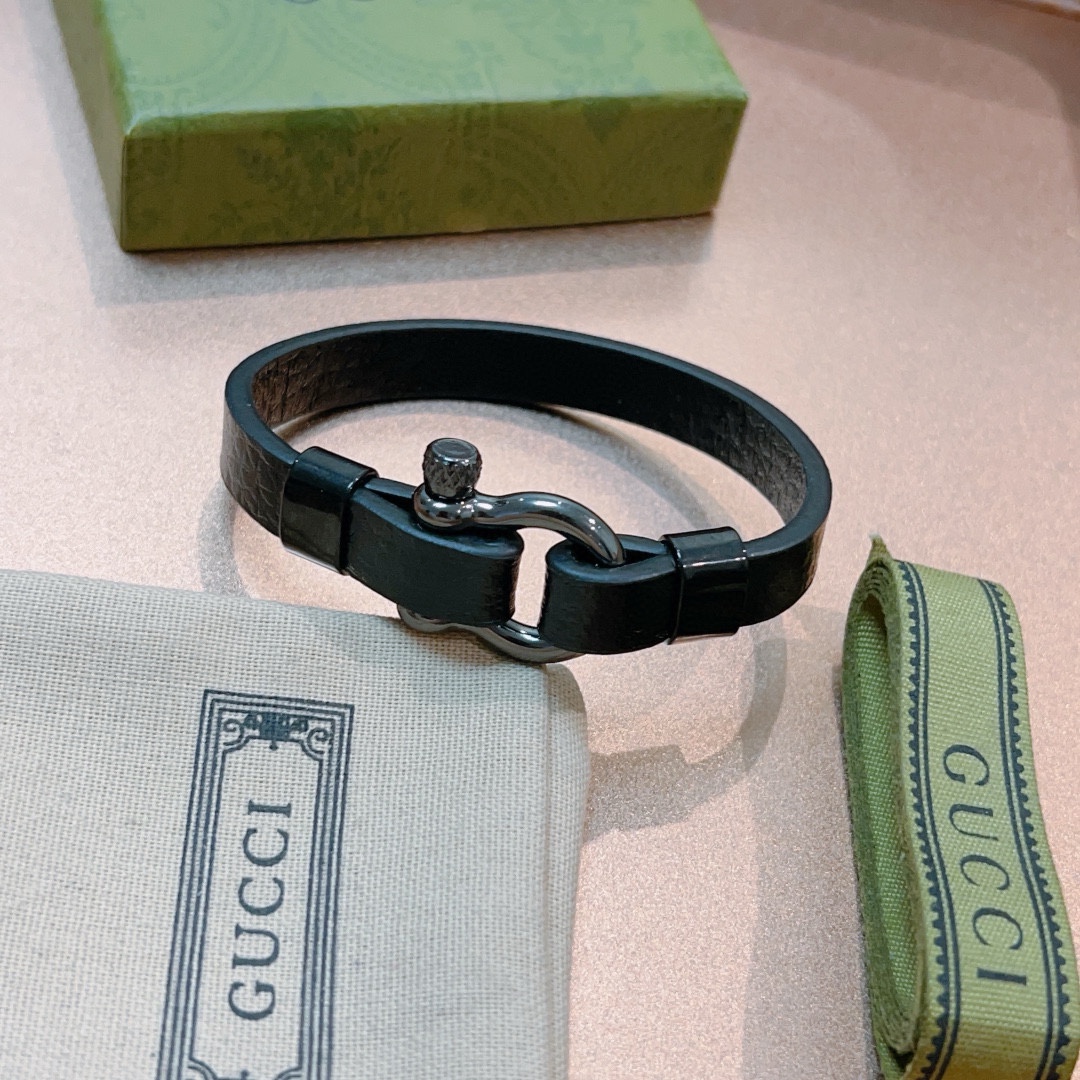 Gucci luxury designer product 5