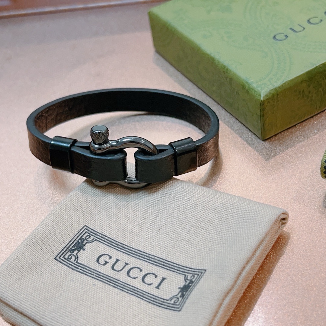 Gucci luxury designer product 4