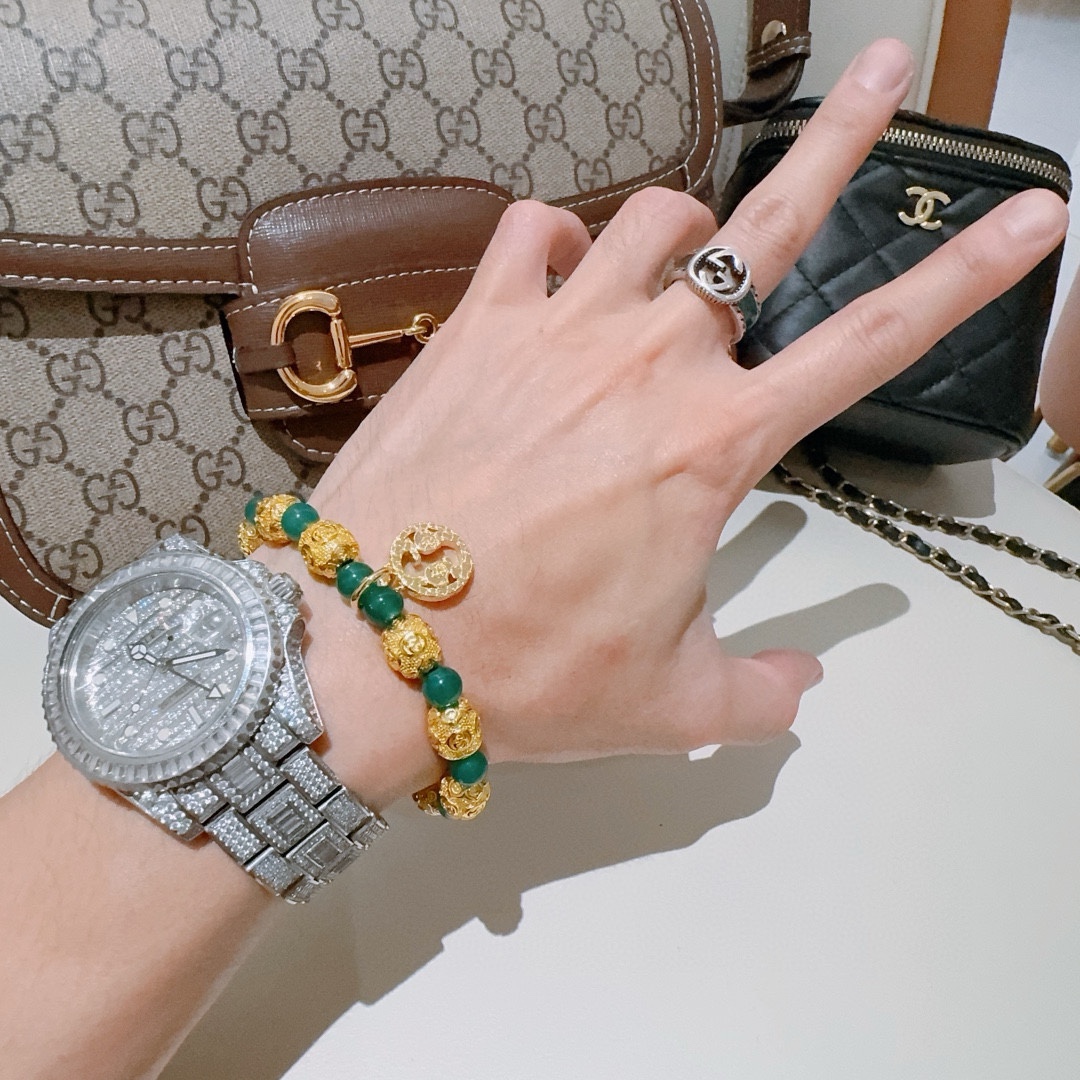 Gucci luxury bracelet 4