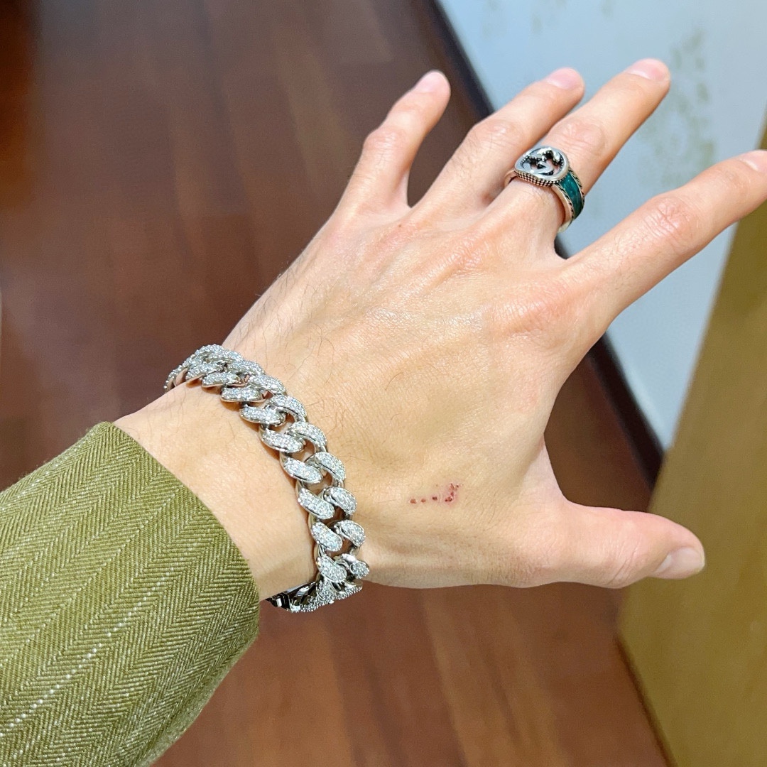 Gucci luxury bracelet 3