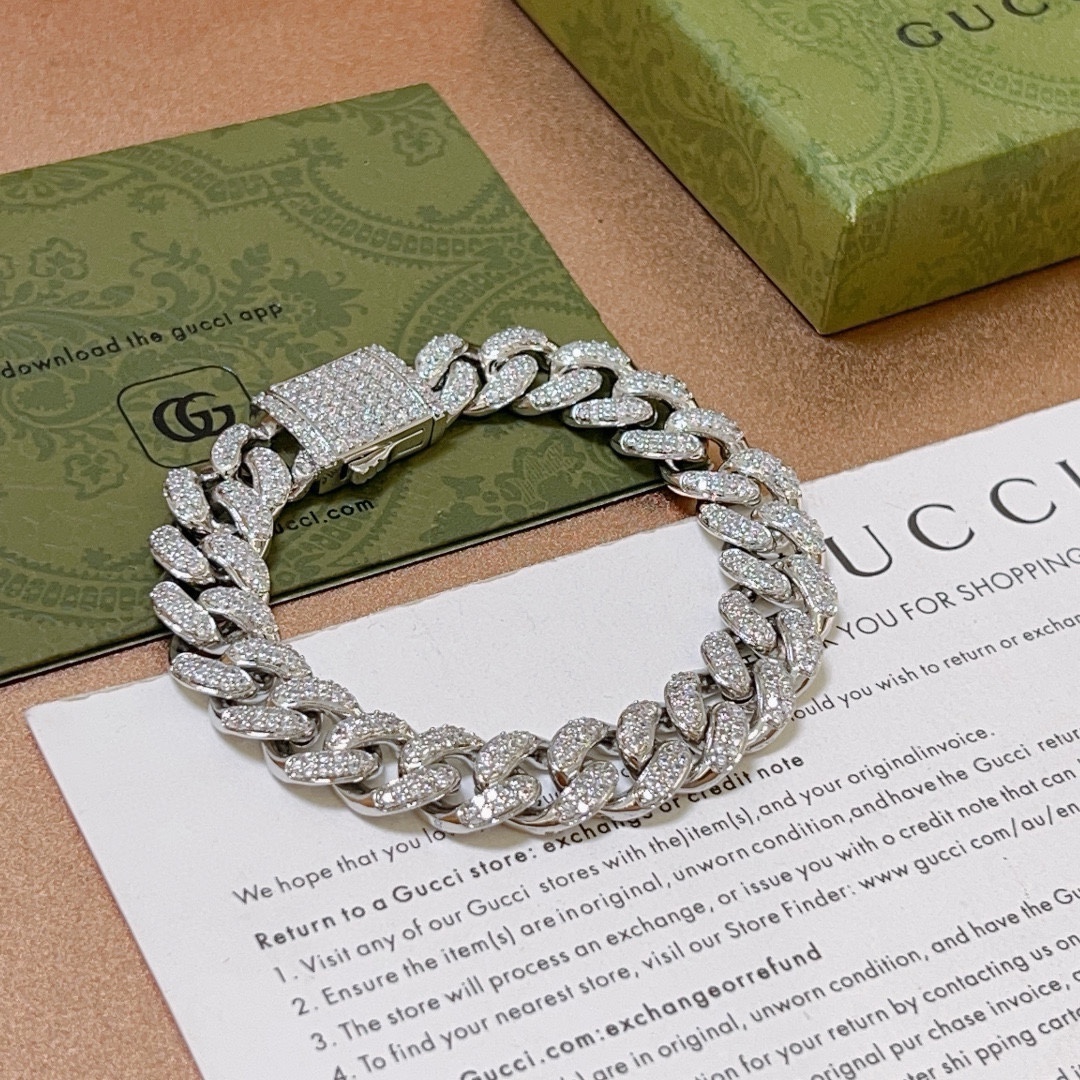 Gucci luxury bracelet 8