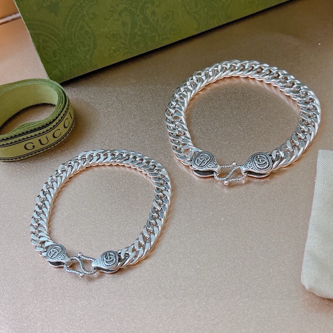 Gucci luxury designer product 4