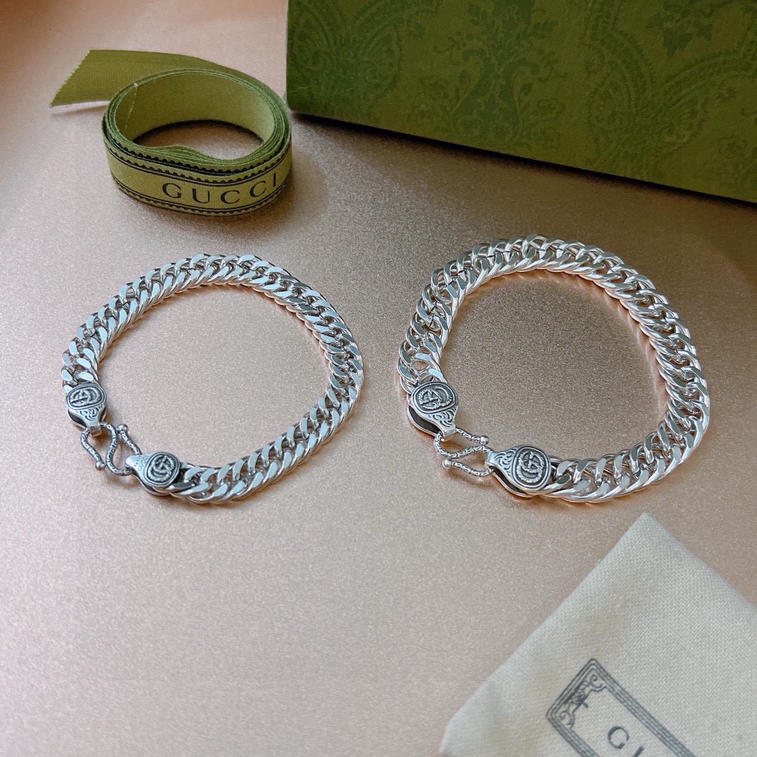 Gucci luxury designer product 9