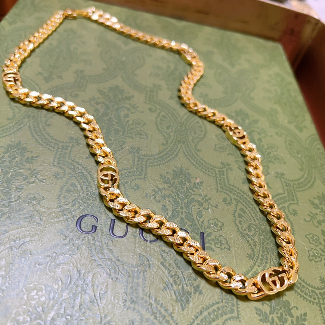 Gucci luxury necklace 3
