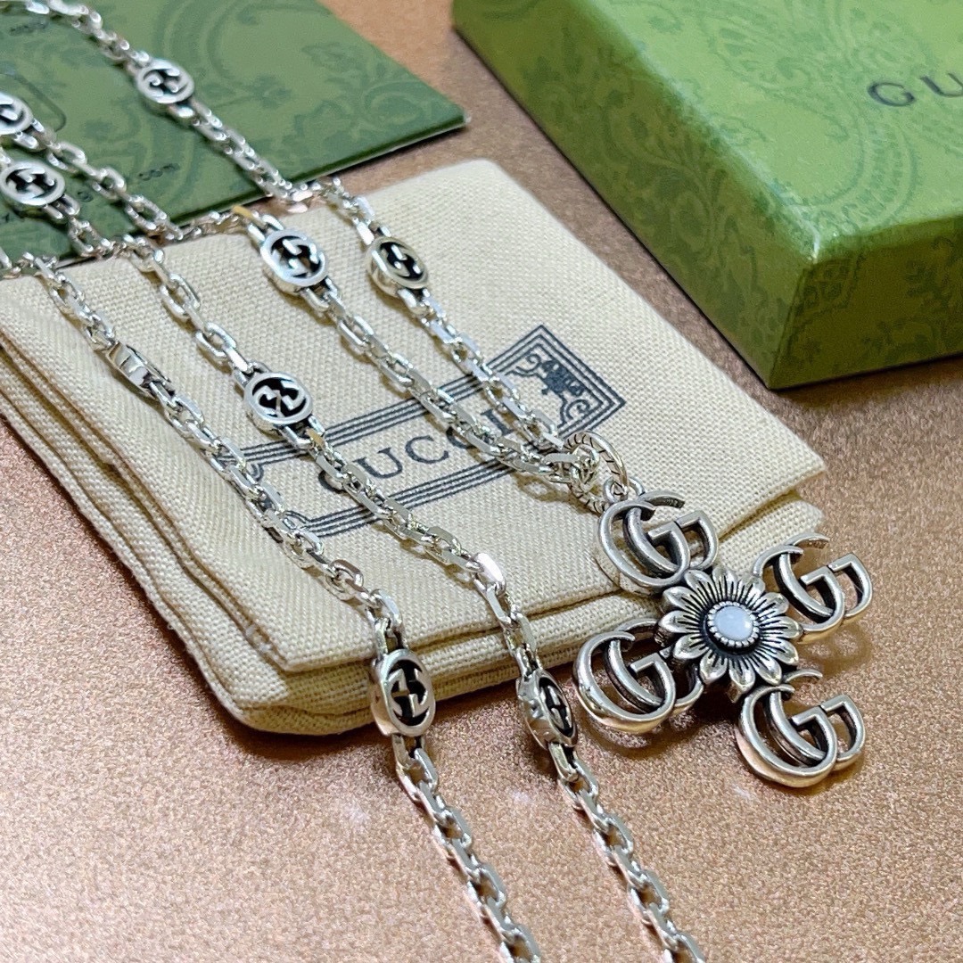 Gucci luxury necklace 5