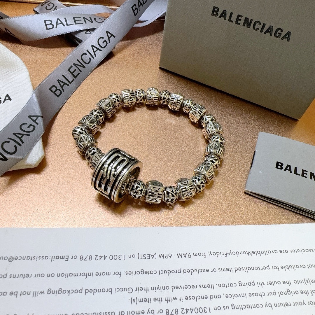 Balenciaga luxury bracelet 5