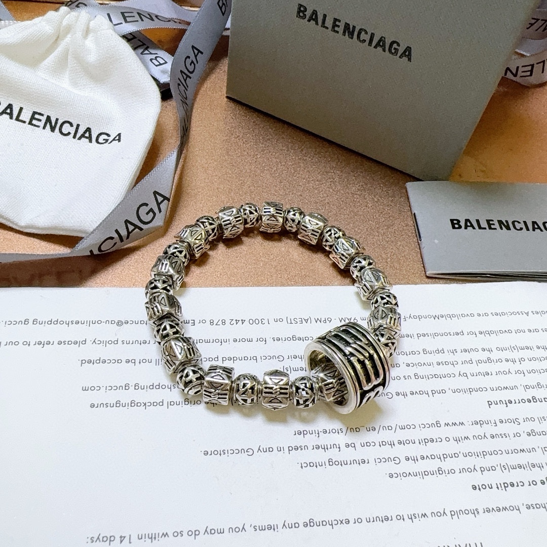 Balenciaga luxury bracelet 8