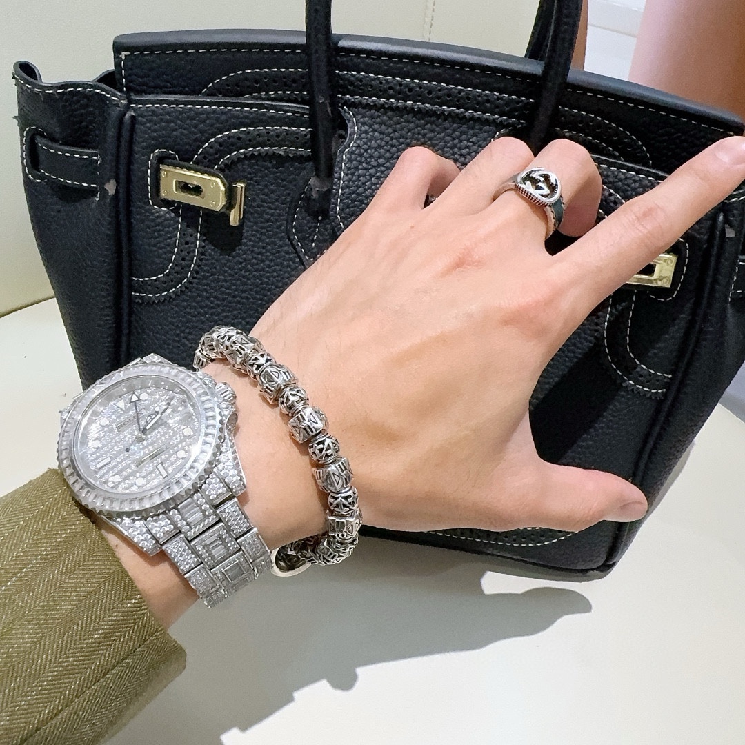 Balenciaga luxury bracelet 9