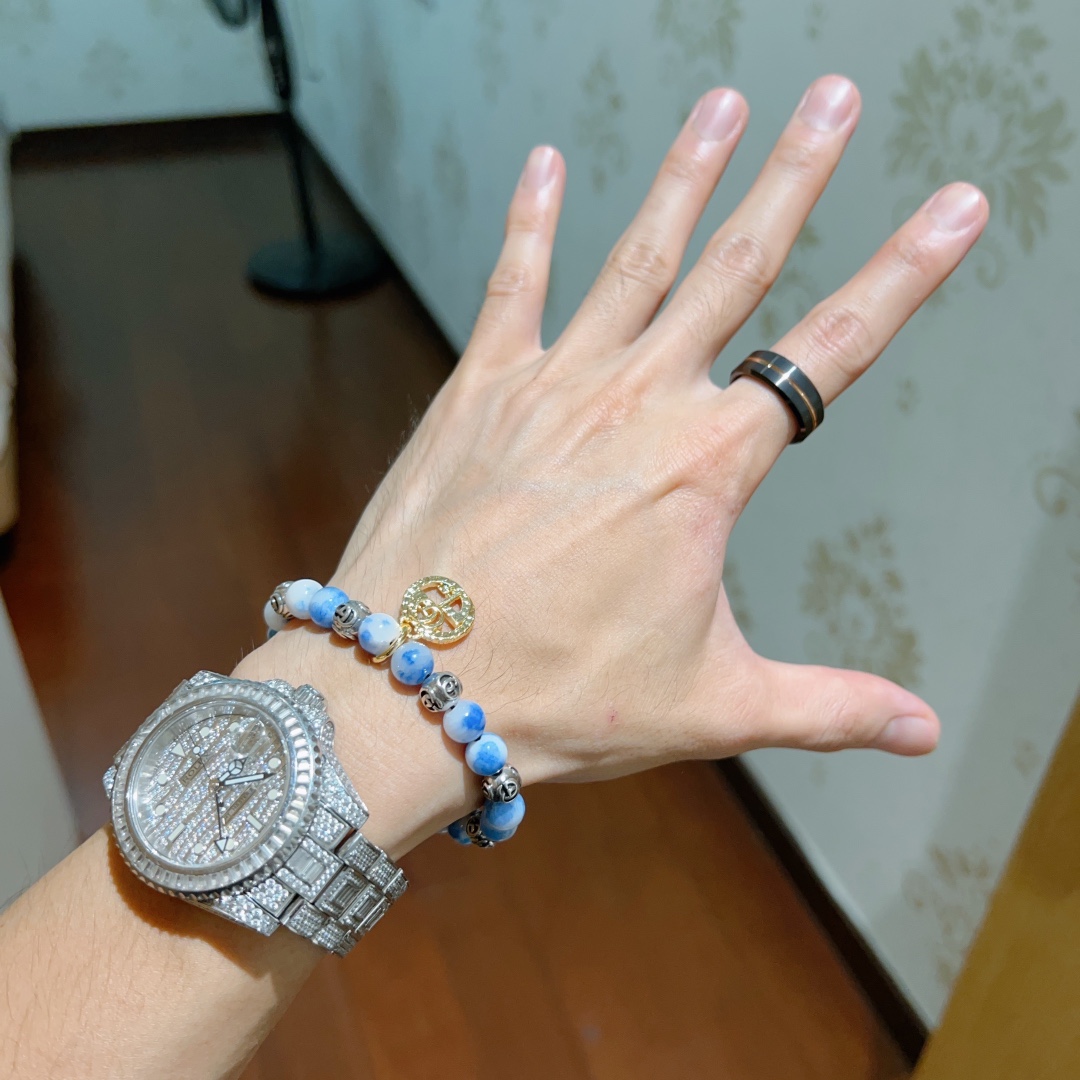 Gucci luxury bracelet 2