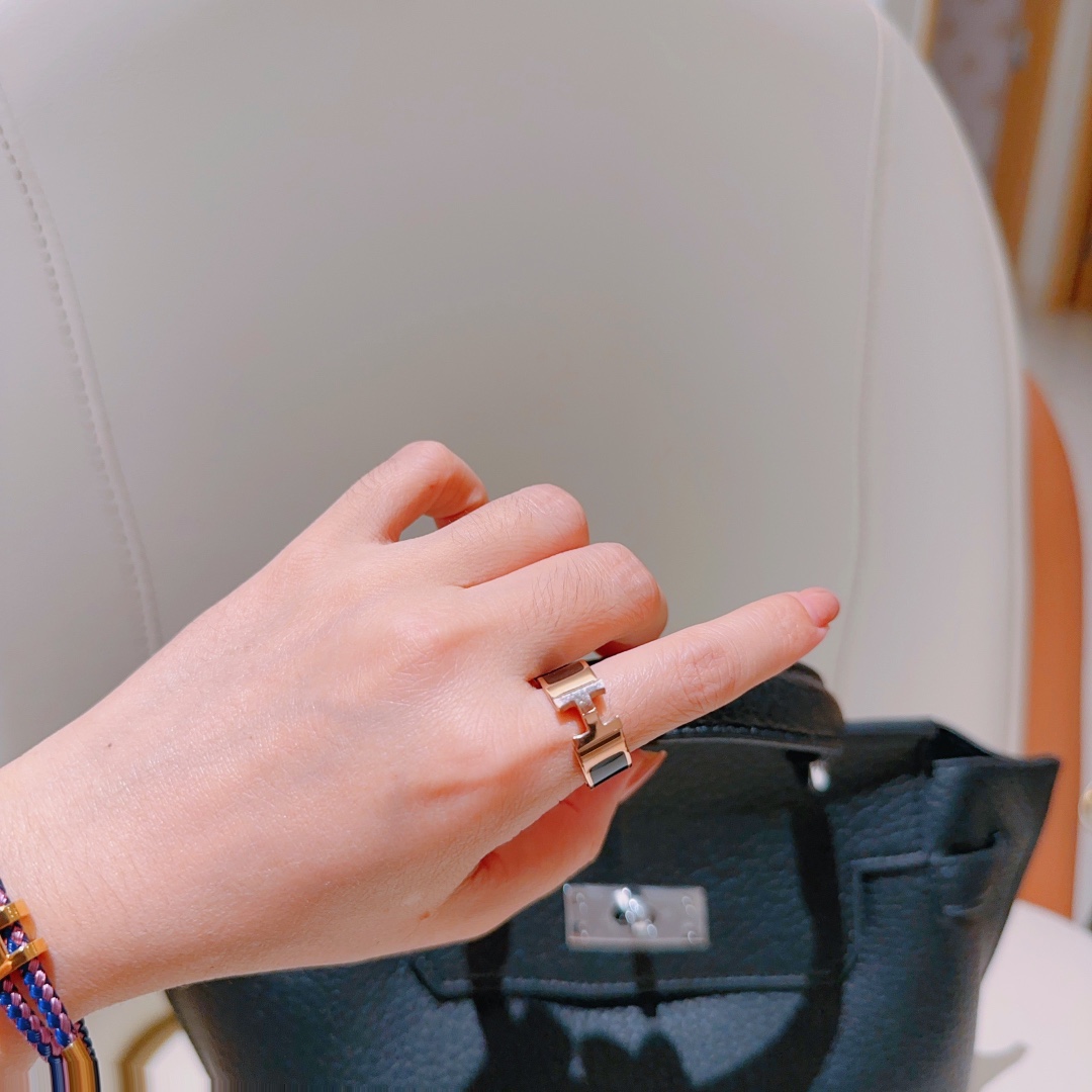 Hermès Chaine d'Ancre Ring in Rose Gold - Comprehensive 3
