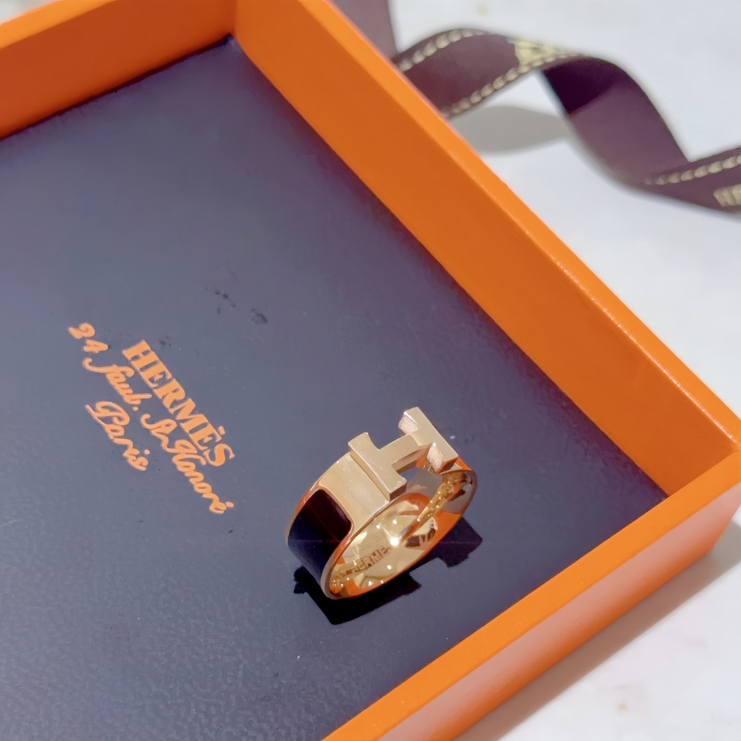 Hermès Chaine d'Ancre Ring in Rose Gold - Comprehensive 8