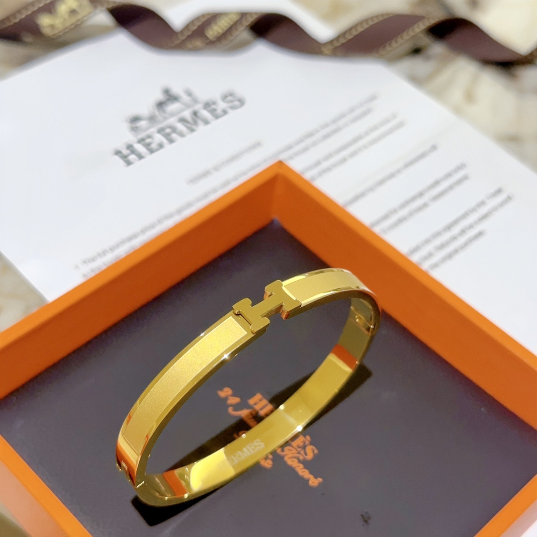 Hermès item 8