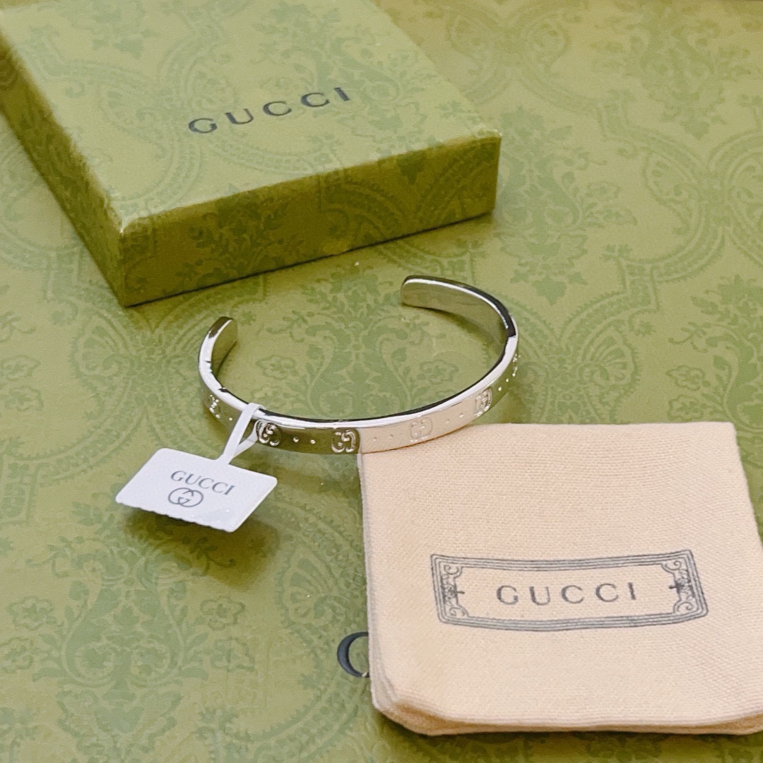Gucci luxury item 7