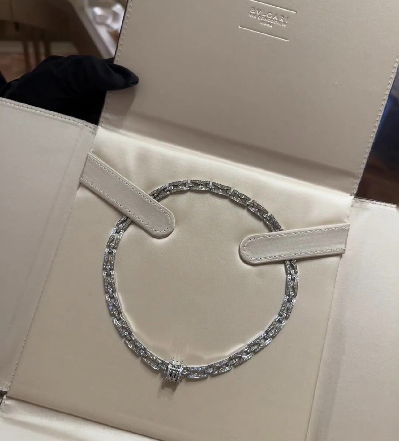 Bvlgari Haute Joaillerie Fine Jewelry Earrings Necklace Ring 3