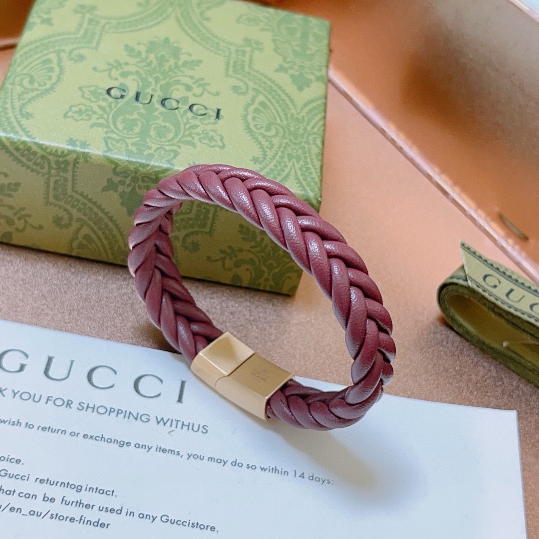 Gucci luxury designer product 8