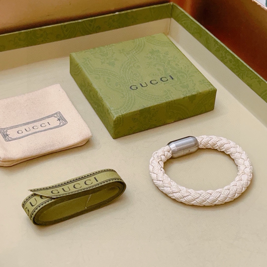 Gucci古驰手绳手环最新款纯手工编织而成一条需要花费5天时间才能制作成功档次更高Anger Forest系列双G经典款系列复古银男女同款手链 4