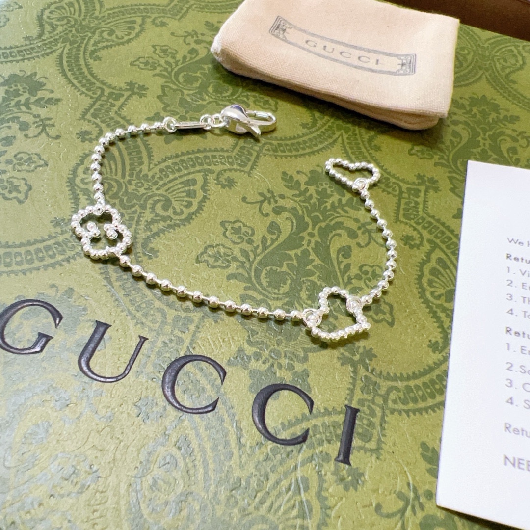 Gucci luxury bracelet 4