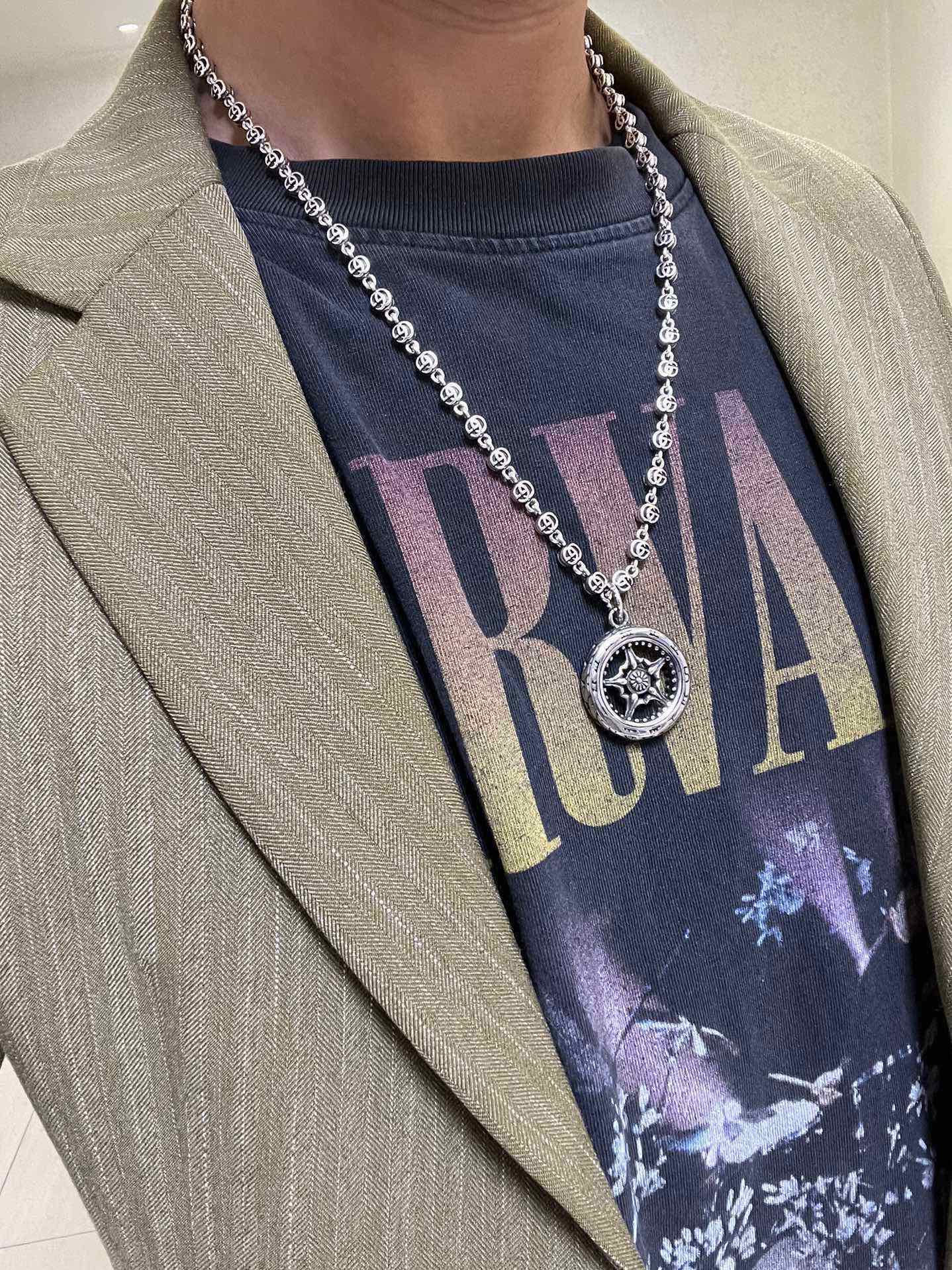 Gucci luxury necklace 3
