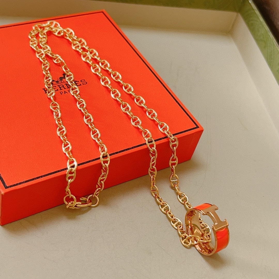 Hermès luxury necklace 6