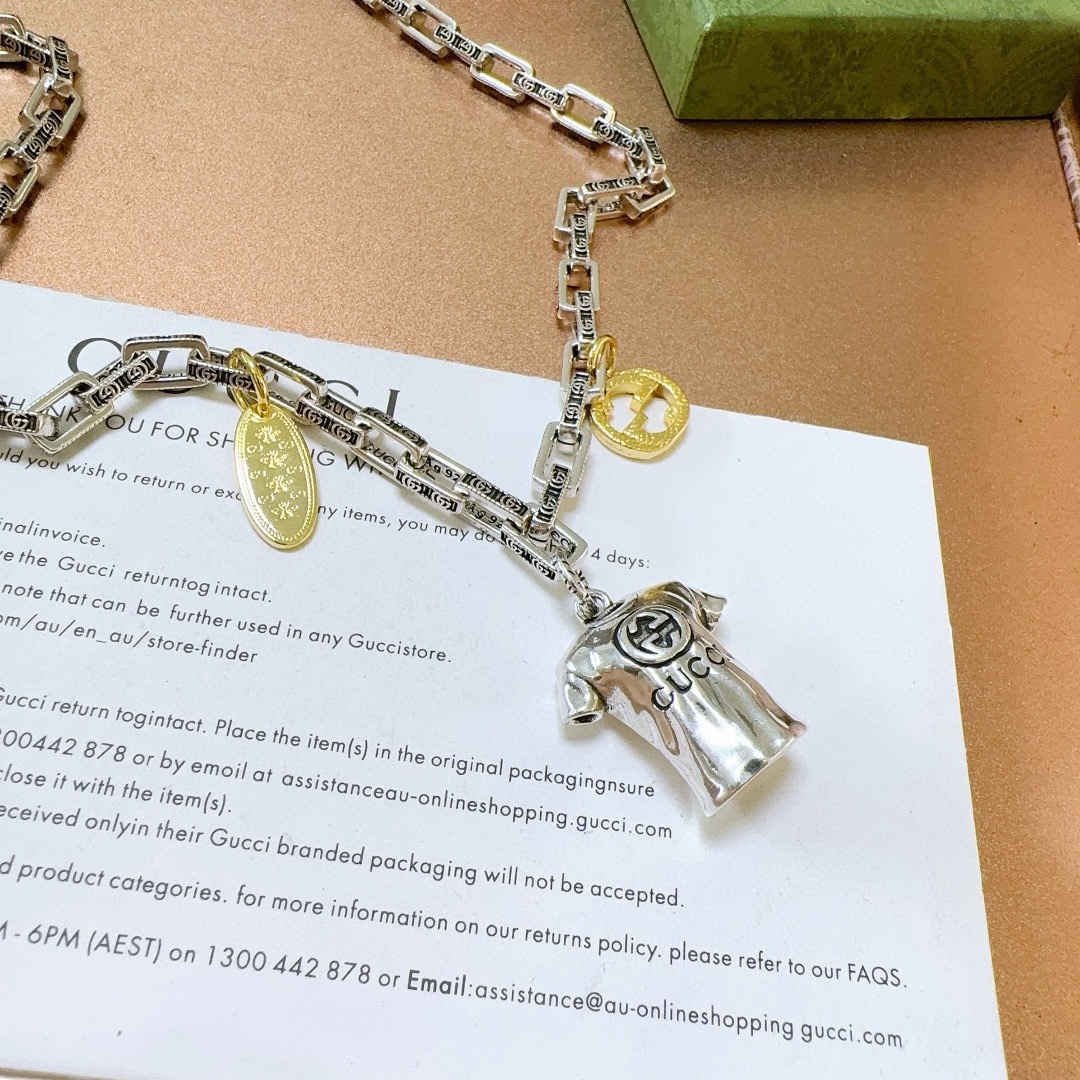 Gucci luxury necklace 4