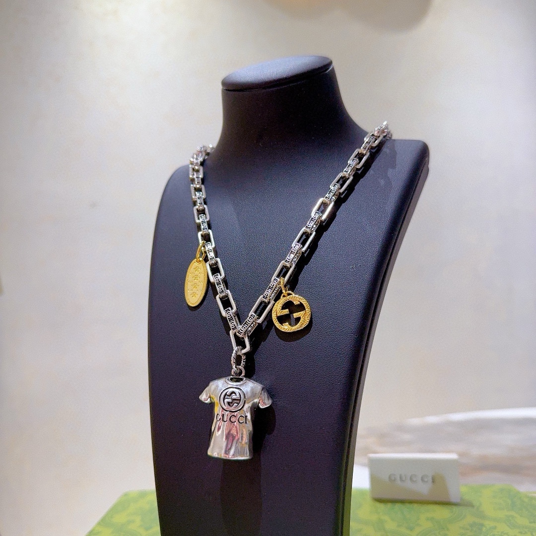Gucci luxury necklace 2