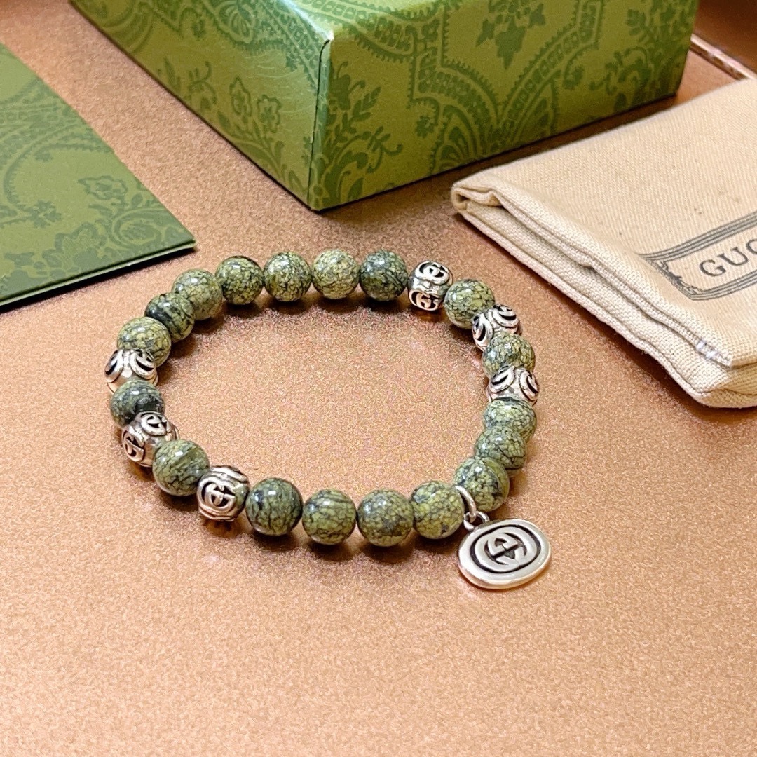 Gucci luxury bracelet 2