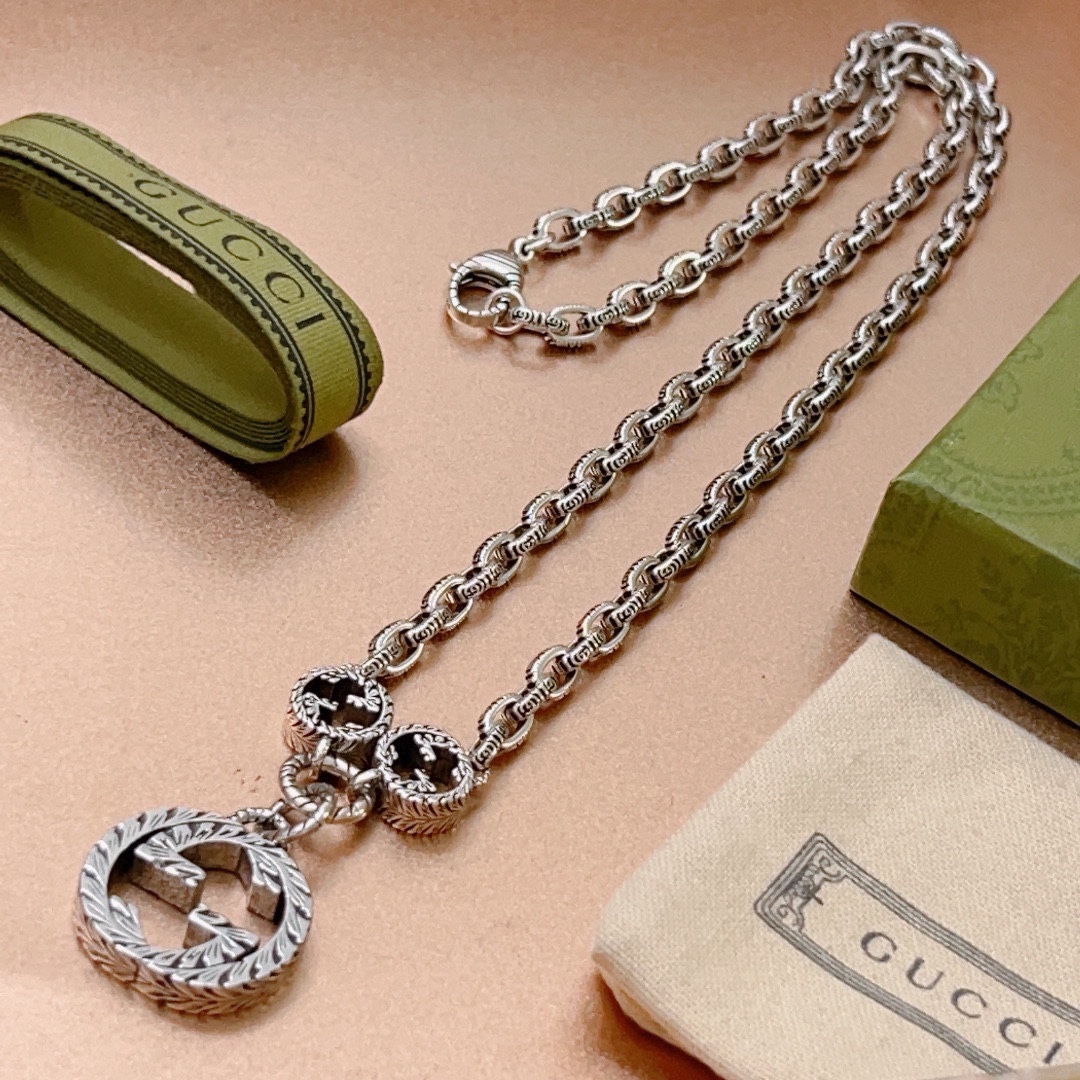 Gucci luxury necklace 6