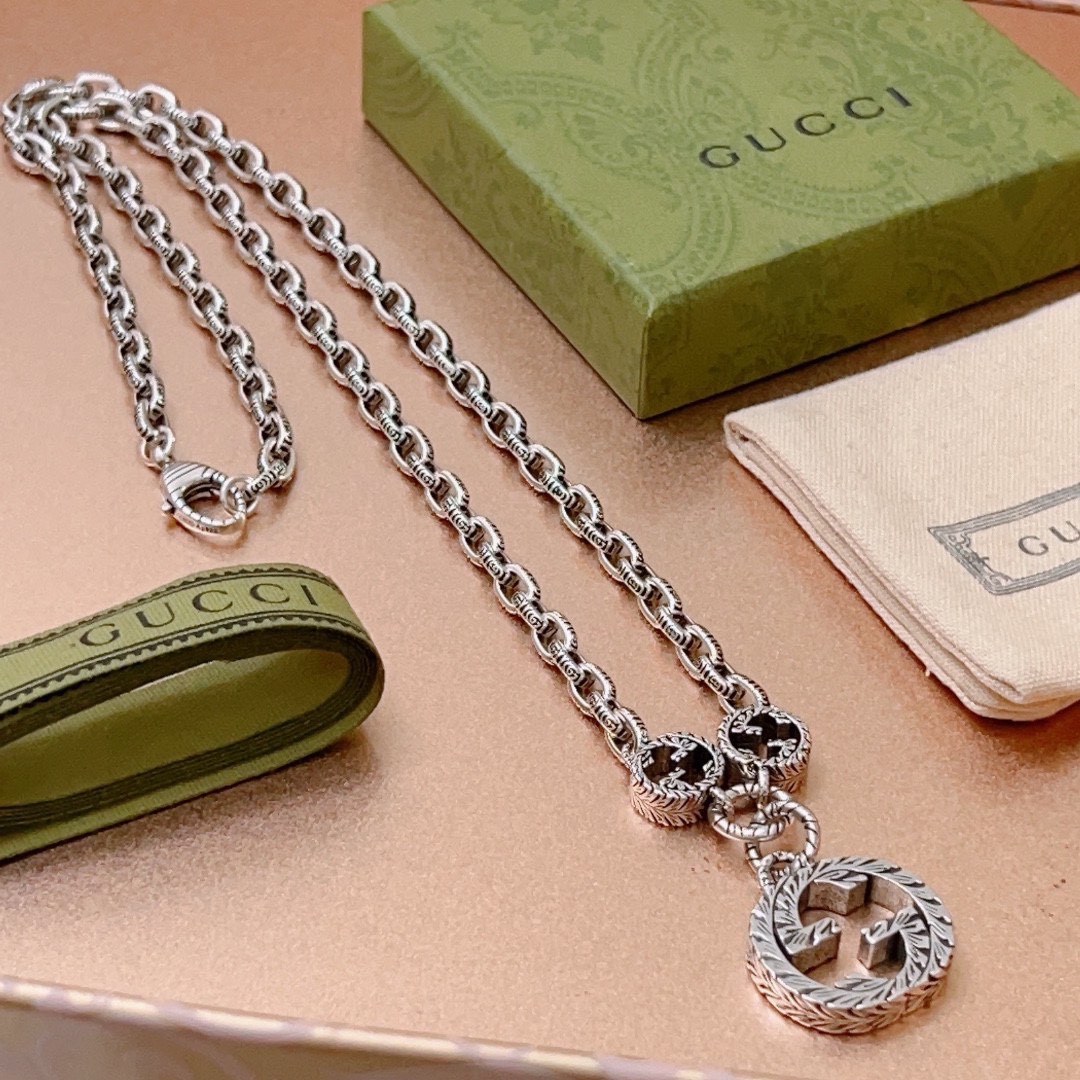 Gucci luxury necklace 2