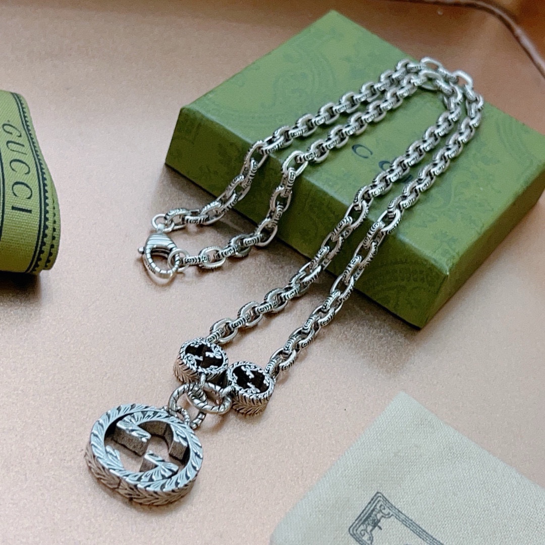 Gucci luxury necklace 8