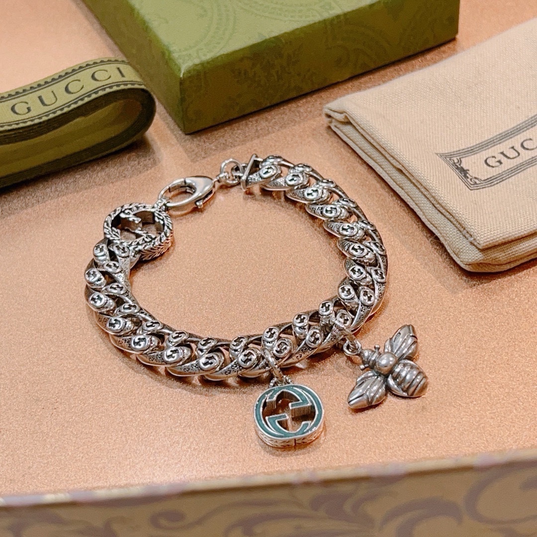 Gucci luxury bracelet 7
