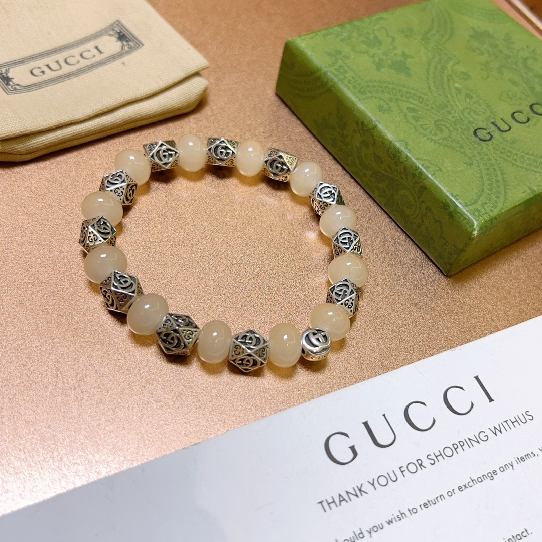 Gucci luxury bracelet 9