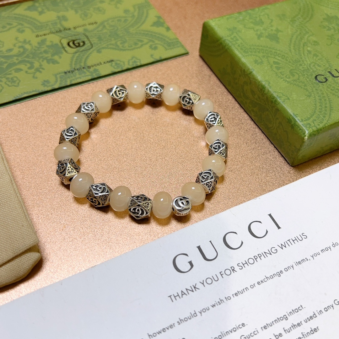 Gucci luxury bracelet 4