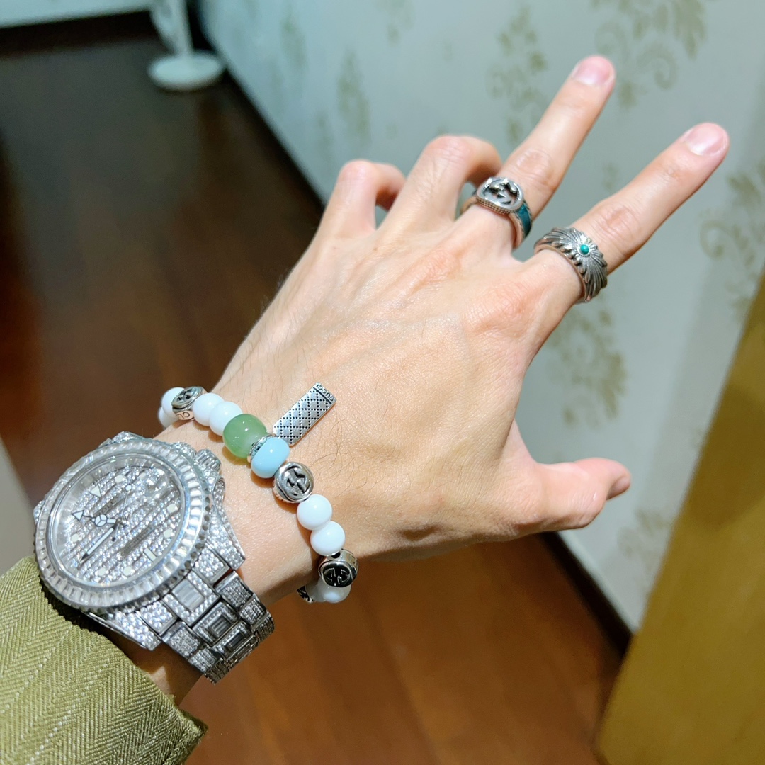 新品发布Gucci古驰手链男女同款 最新款白砗磲石手链档次更高Anger Forest系列双g手链 6