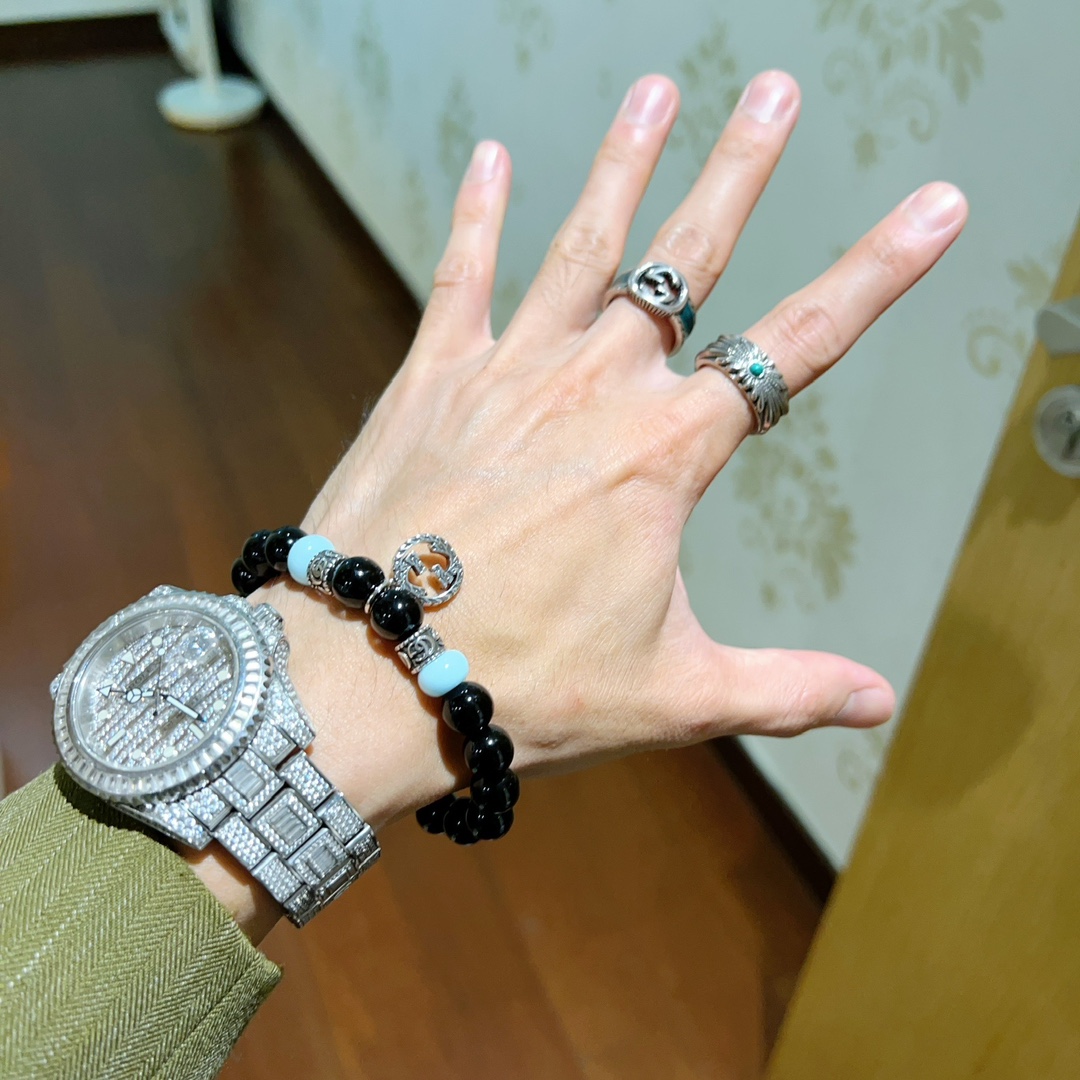 Gucci luxury bracelet 2