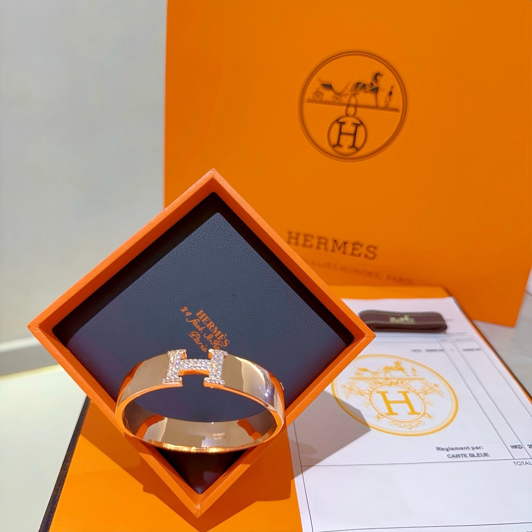 Hermès luxury item 7