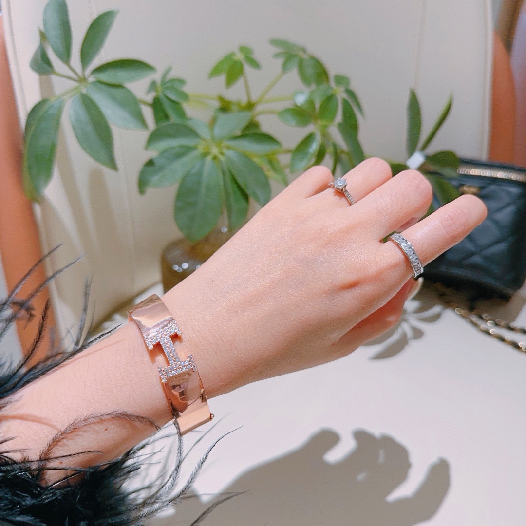Hermès luxury item 3