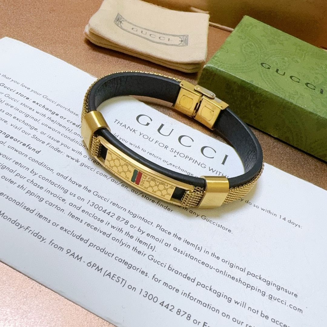 Gucci luxury bracelet 7