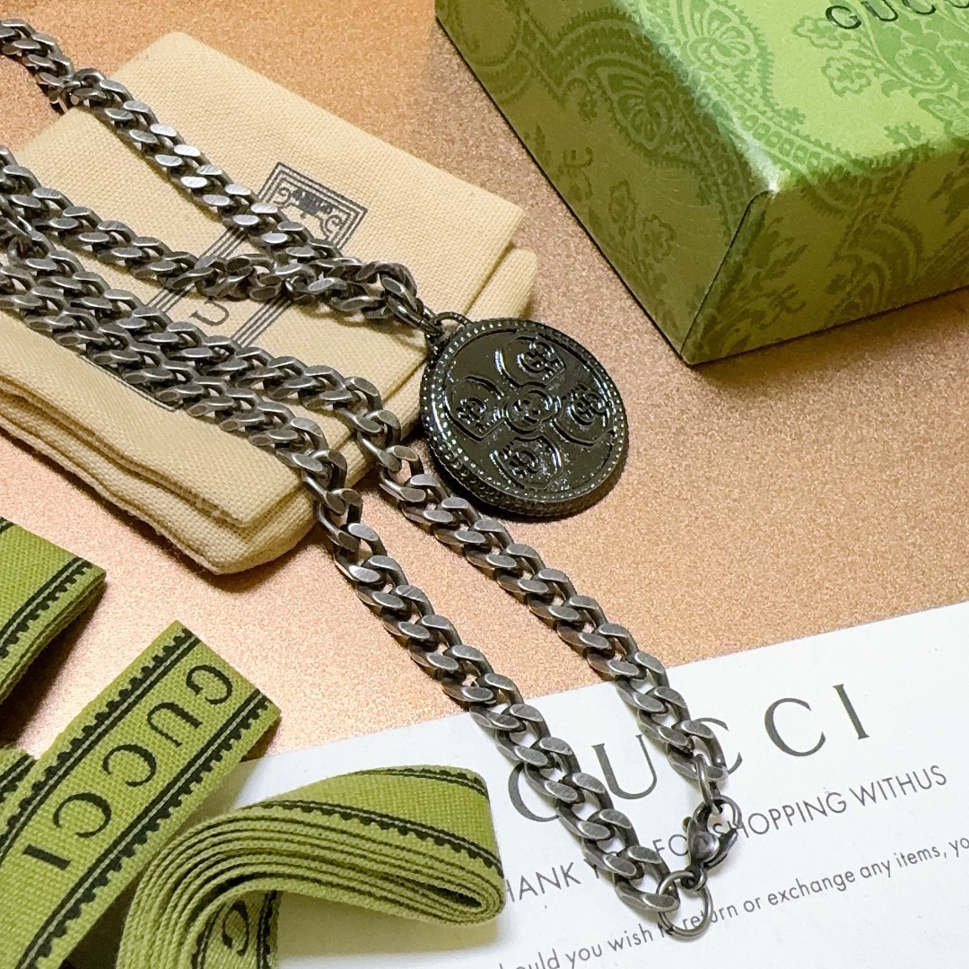 Gucci luxury necklace 7