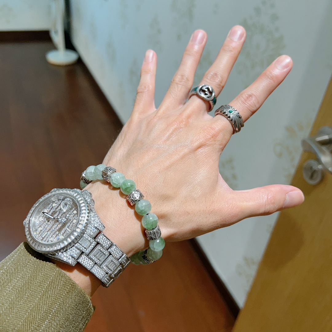 Balenciaga luxury bracelet 3