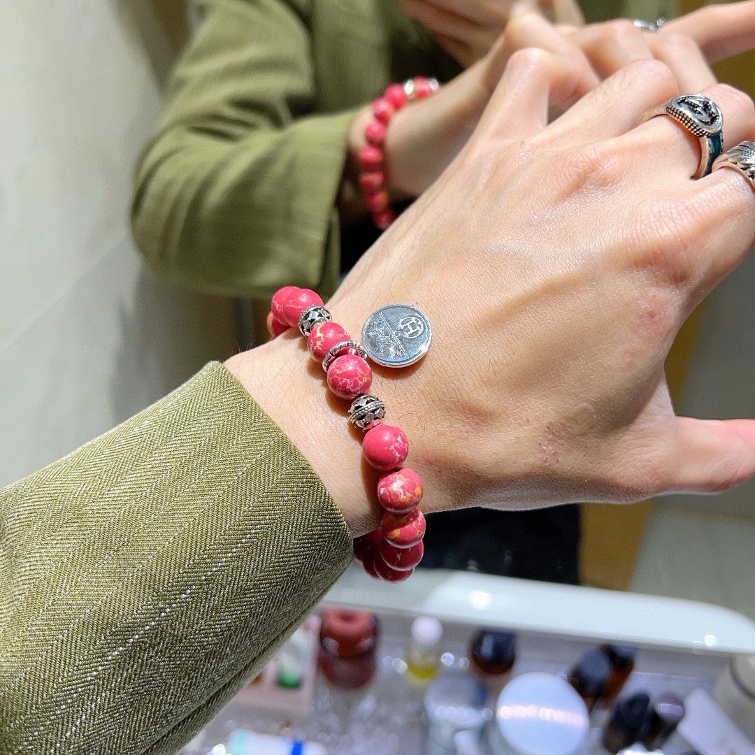 Gucci luxury bracelet 8