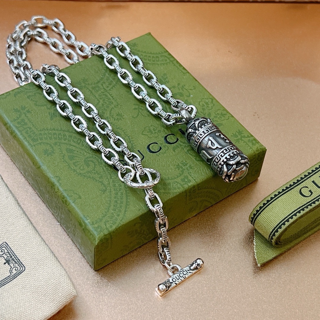 Gucci luxury necklace 7