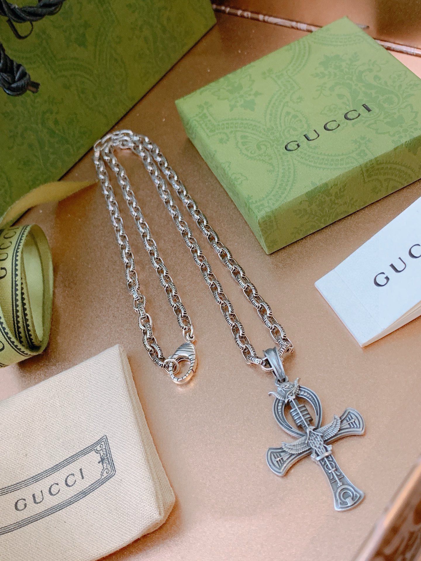 Gucci luxury necklace 6