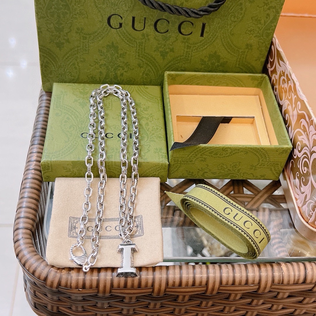 Gucci古驰项链2024最新款链条档次更高字母吊坠经典款Anger Forest系列双G古驰项链 5