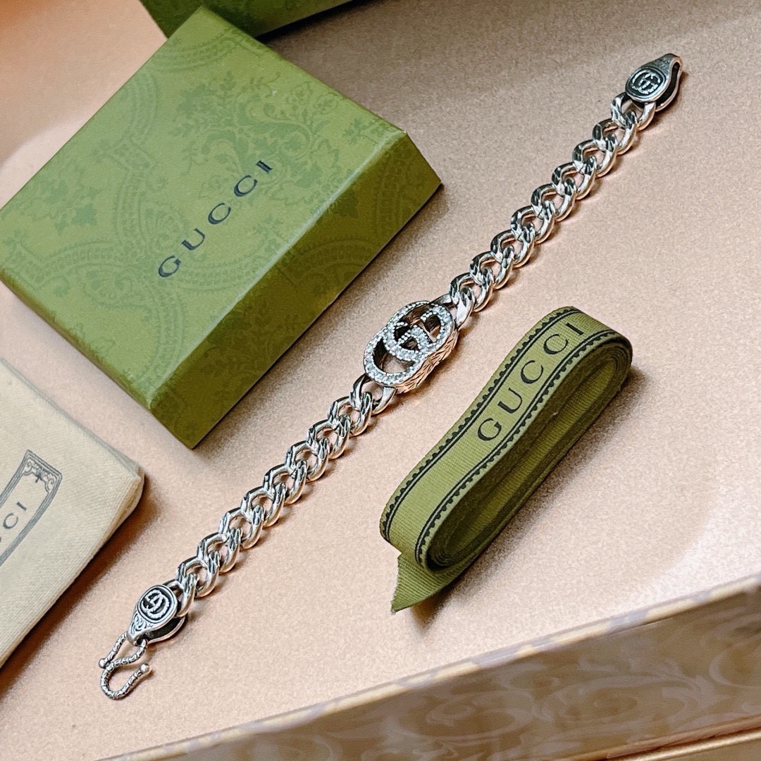 Gucci luxury designer product
