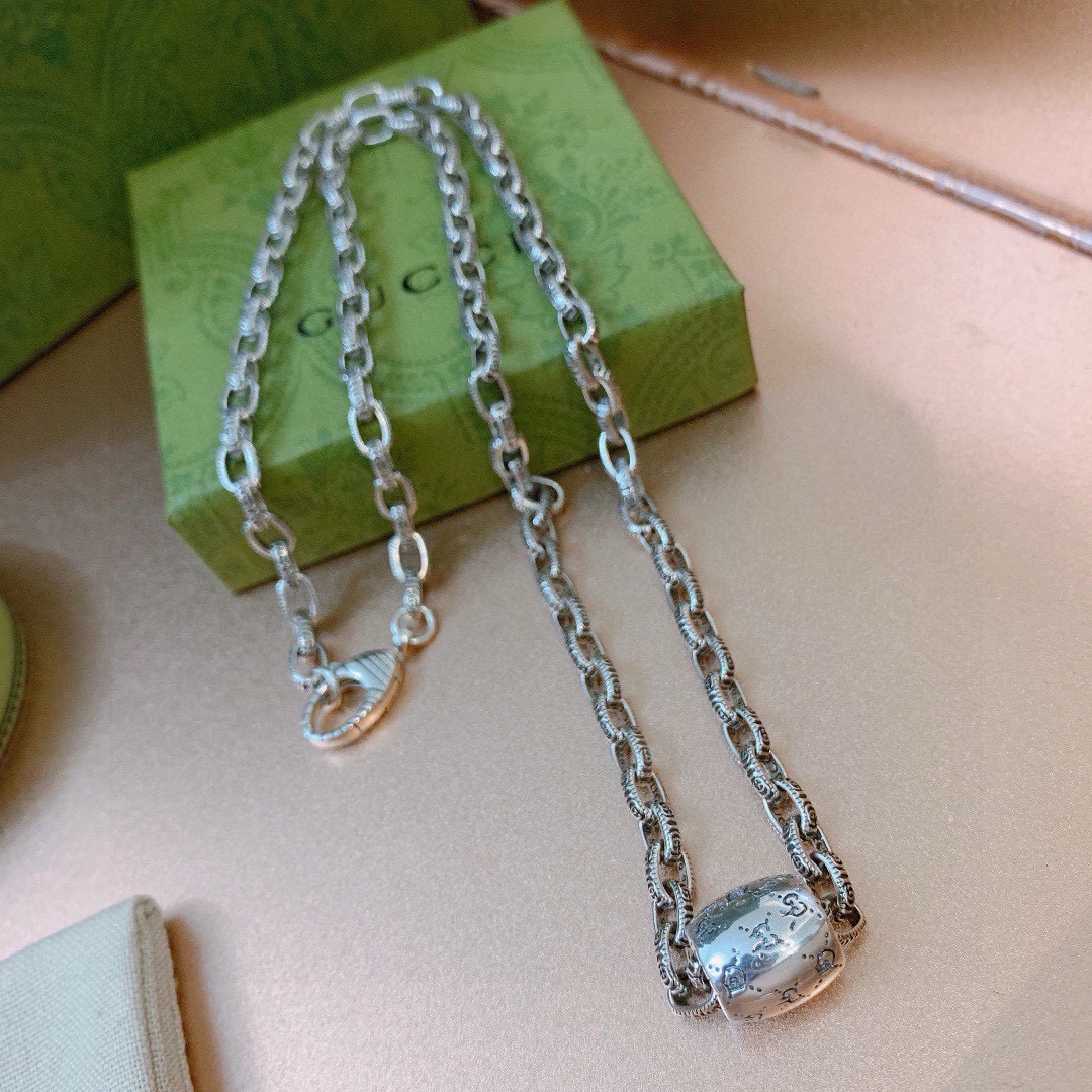 Gucci luxury necklace 4