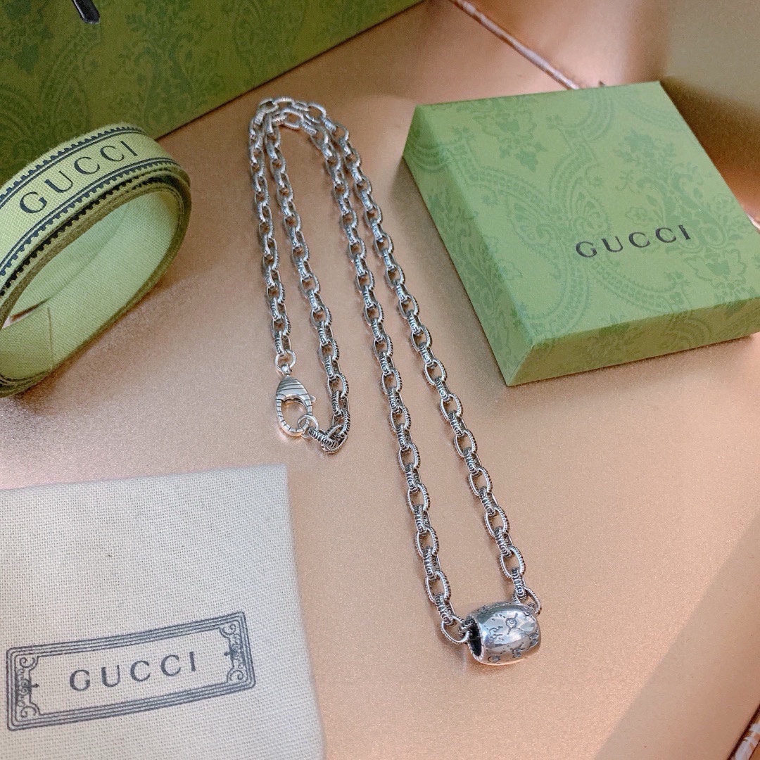 Gucci luxury necklace 6