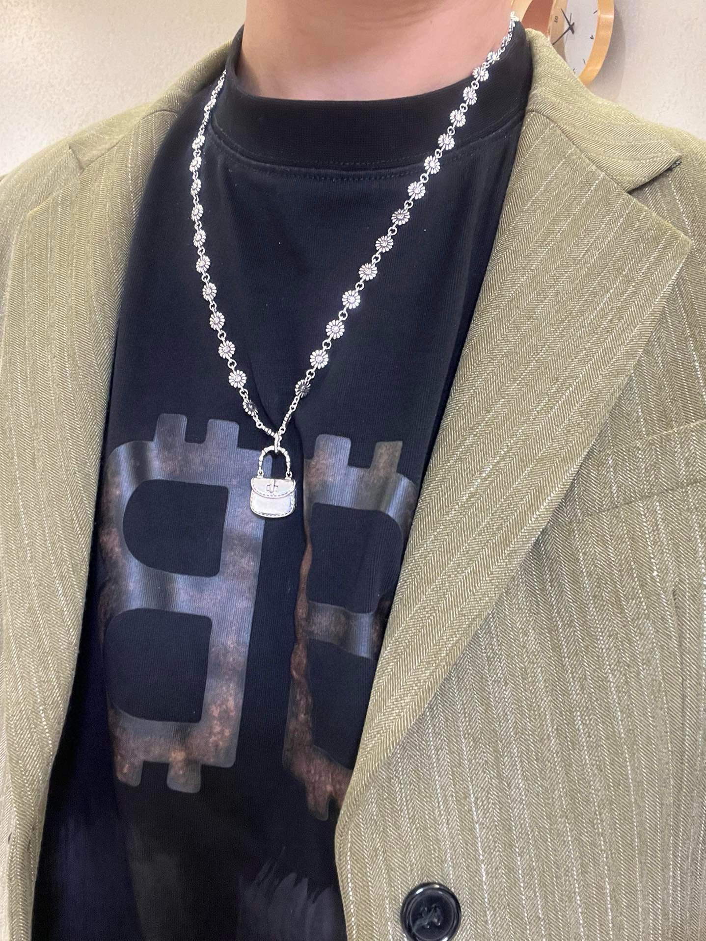 Gucci's latest upgraded Double G classic necklace from the Anger Forest - Jewelry 6