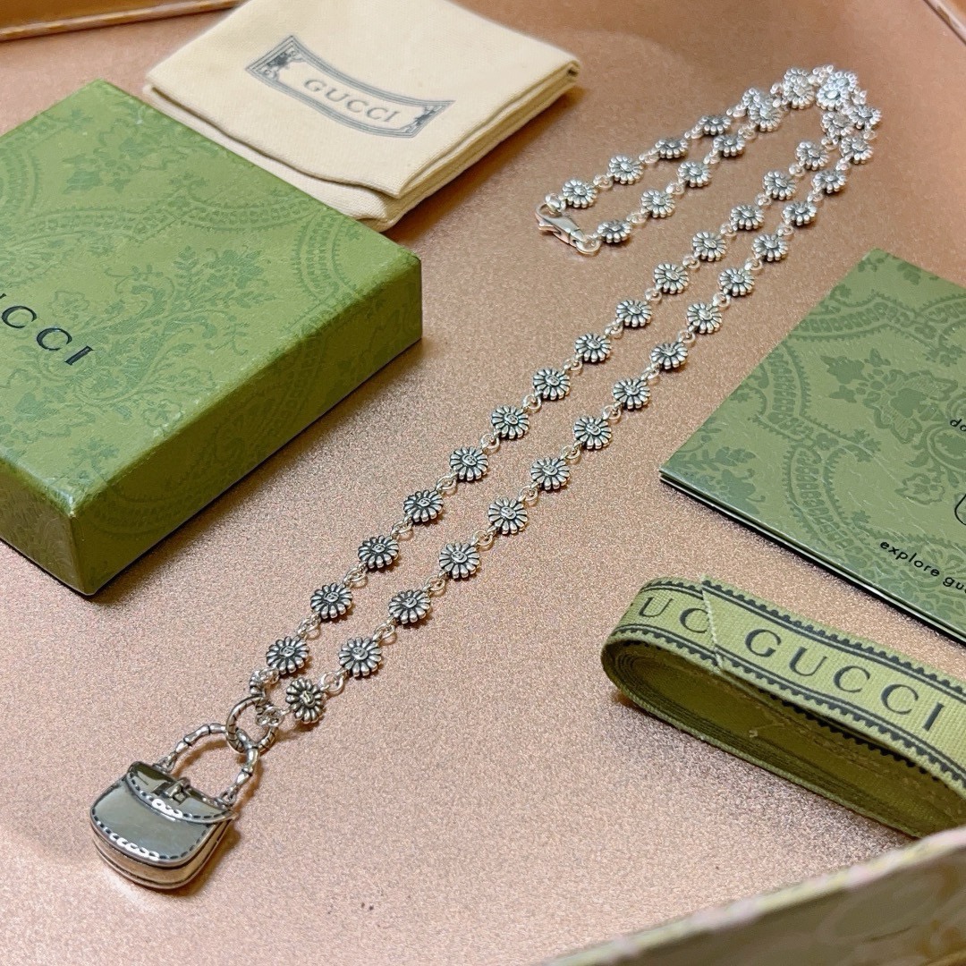 Gucci's latest upgraded Double G classic necklace from the Anger Forest - Jewelry 5